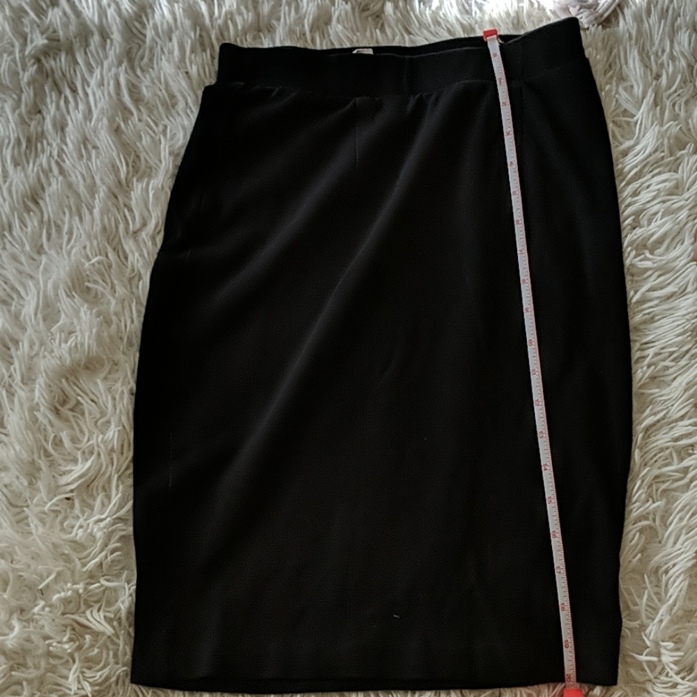 Pencil skirt